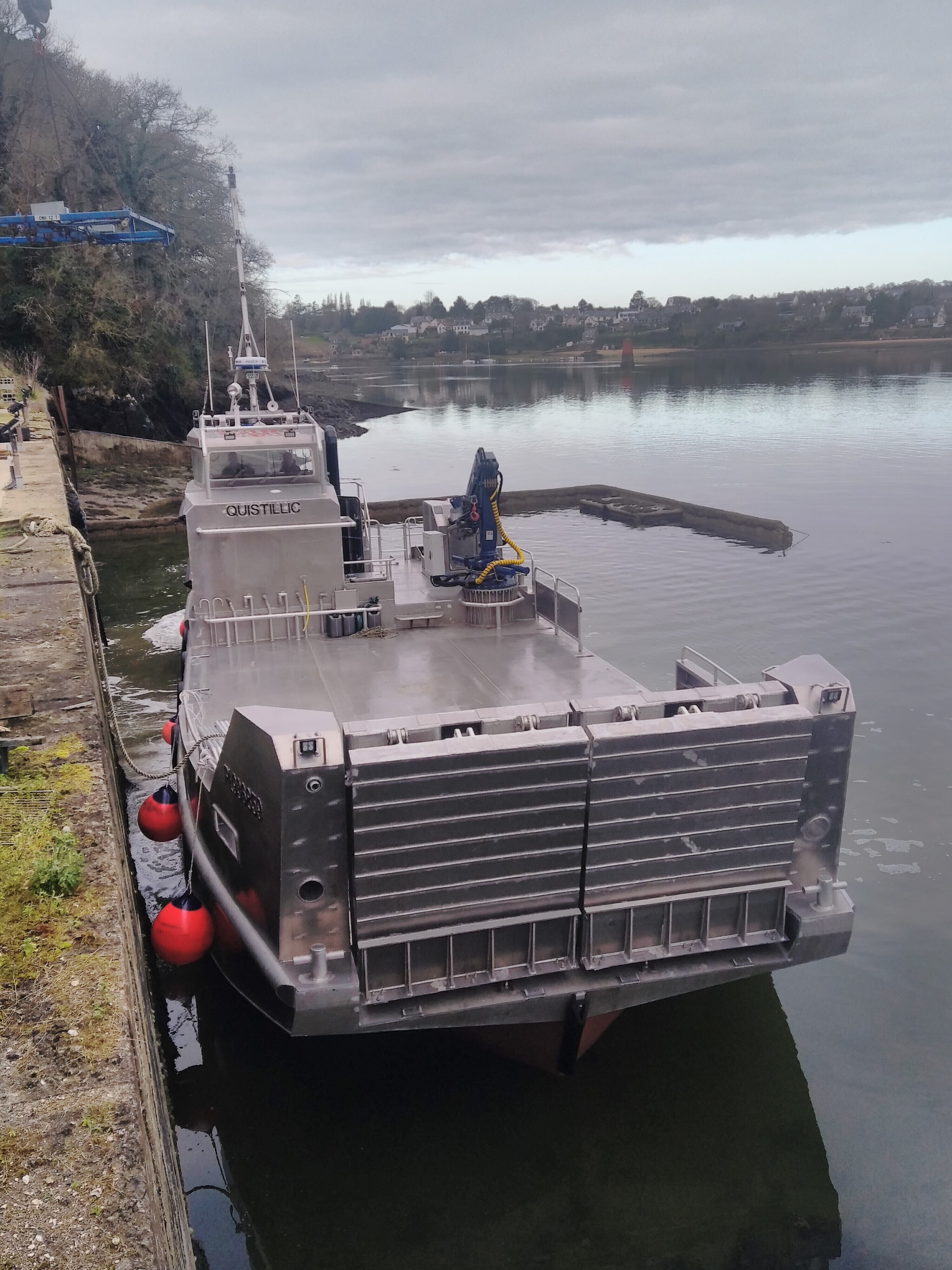 barge